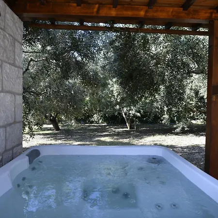 فيلة Hilltop View - By Guide *