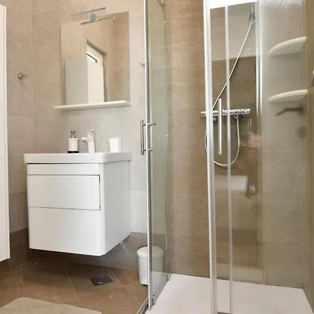 فيلة Hilltop View - By Guide *